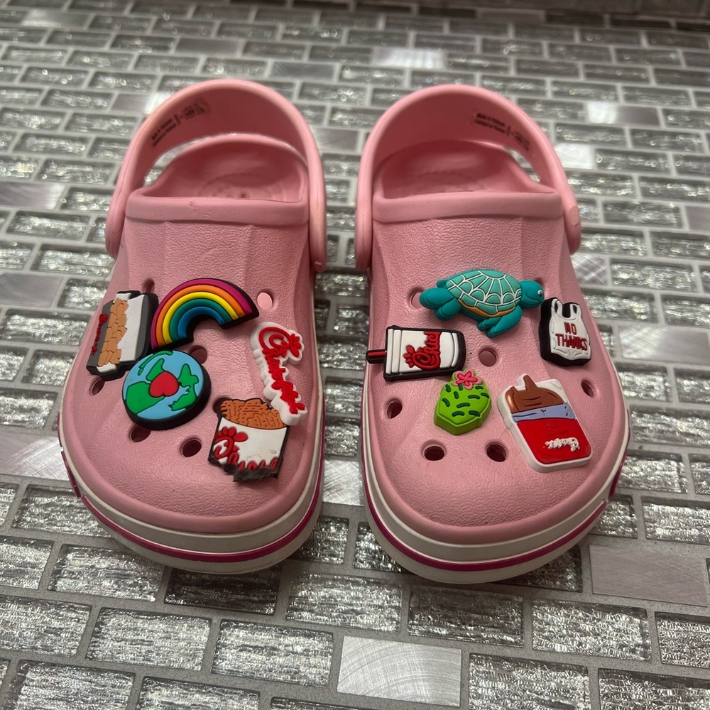 Crocs
